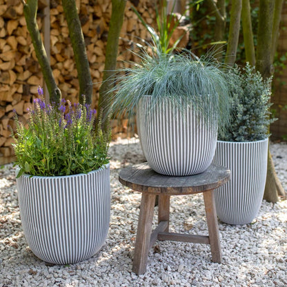 Capi Vaso Elegante Groove 34x46 cm Avorio