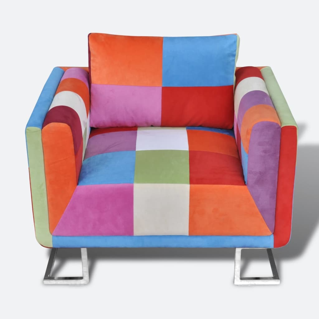 Poltrona a Cubo con Gambe Cromo e Design Patchwork in Tessuto