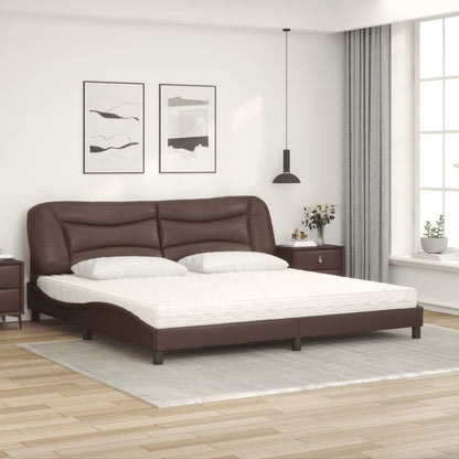 Letto con Materasso Marrone 200x200cm in Similpelle