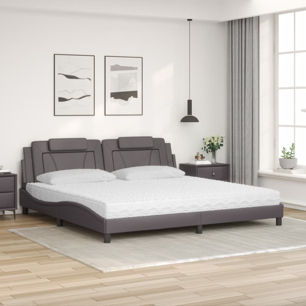 Letto con Materasso Grigio 200x200 cm in Similpelle