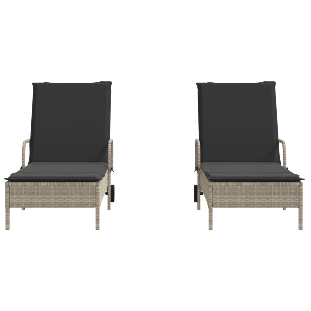 Lettino Prendisole 2 pz con Cuscini Grigio Chiaro in Polyrattan