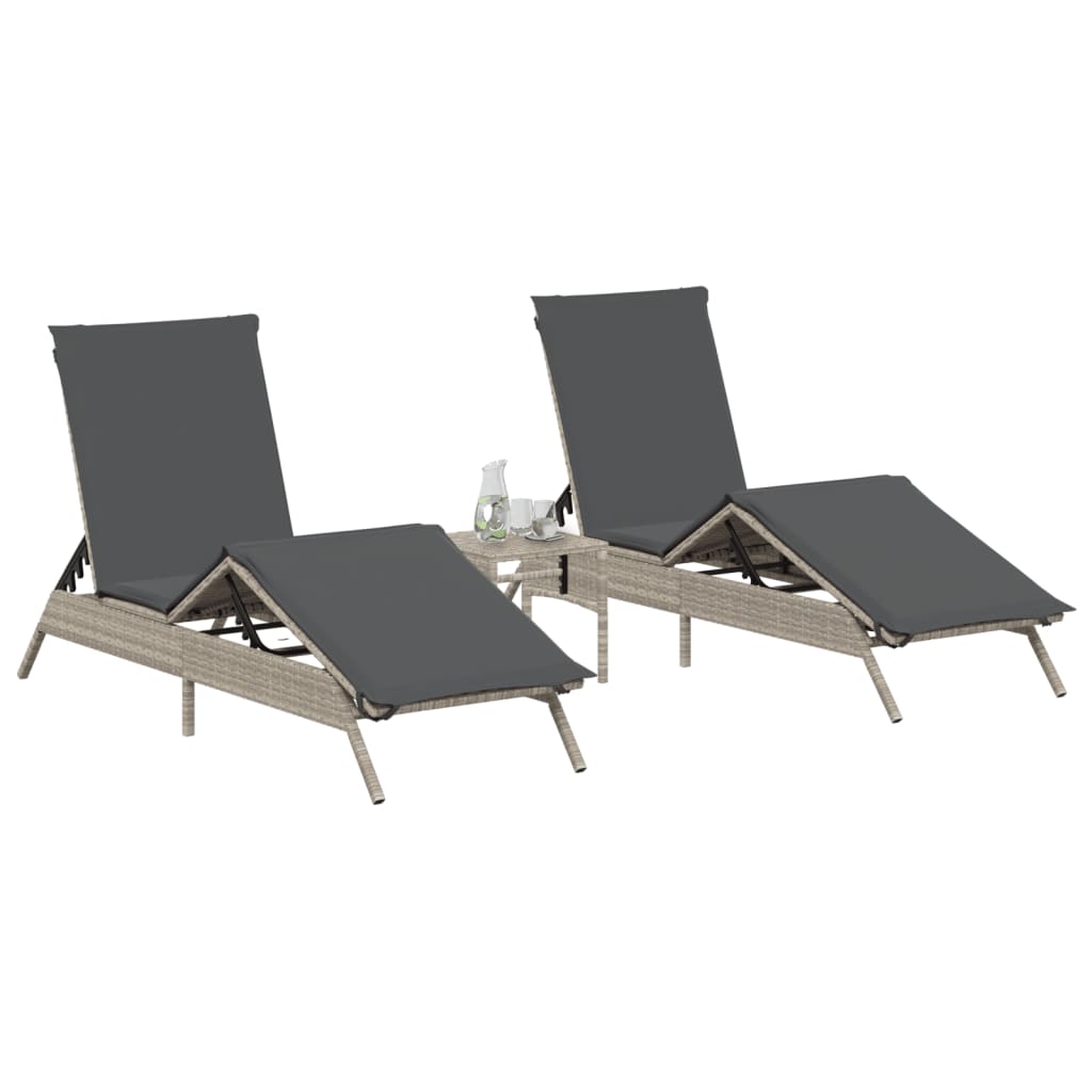 Lettino Prendisole 2 pz con Cuscini Grigio Chiaro in Polyrattan