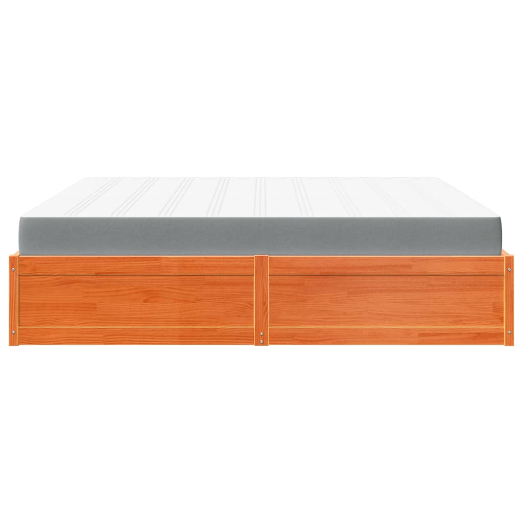 Letto con Materasso Marrone Cera 200x200cm Legno Massello Pino