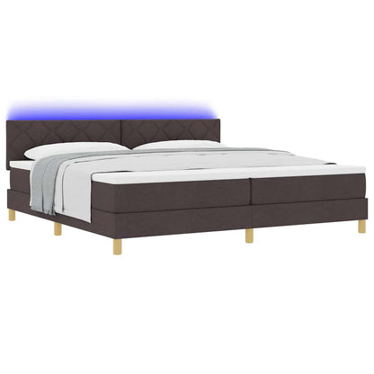 Letto a Sorgente LED con led Marrone Scuro 200 x 200 cm Tessuto