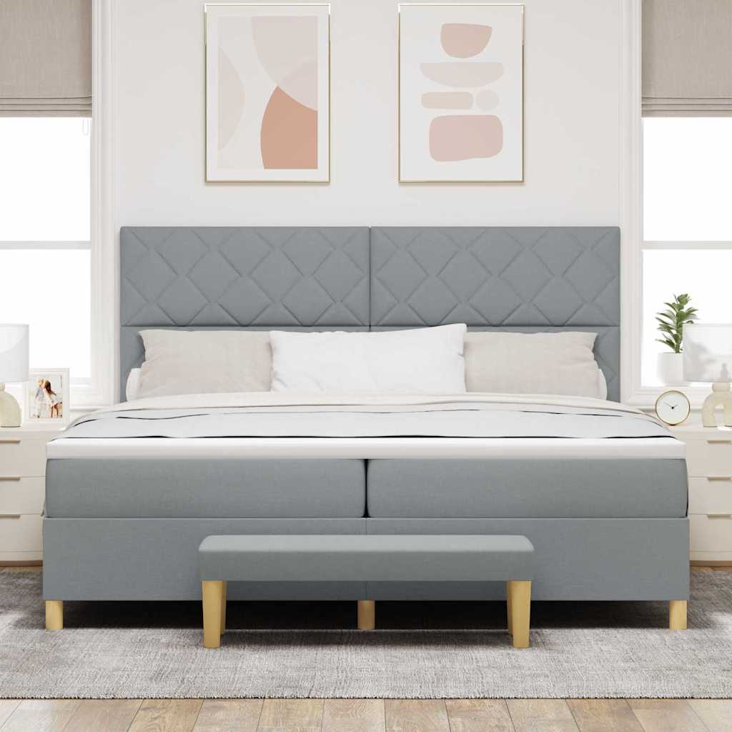 Letto a molle con materasso Grigio chiaro 200 x 200 cm Tessuto