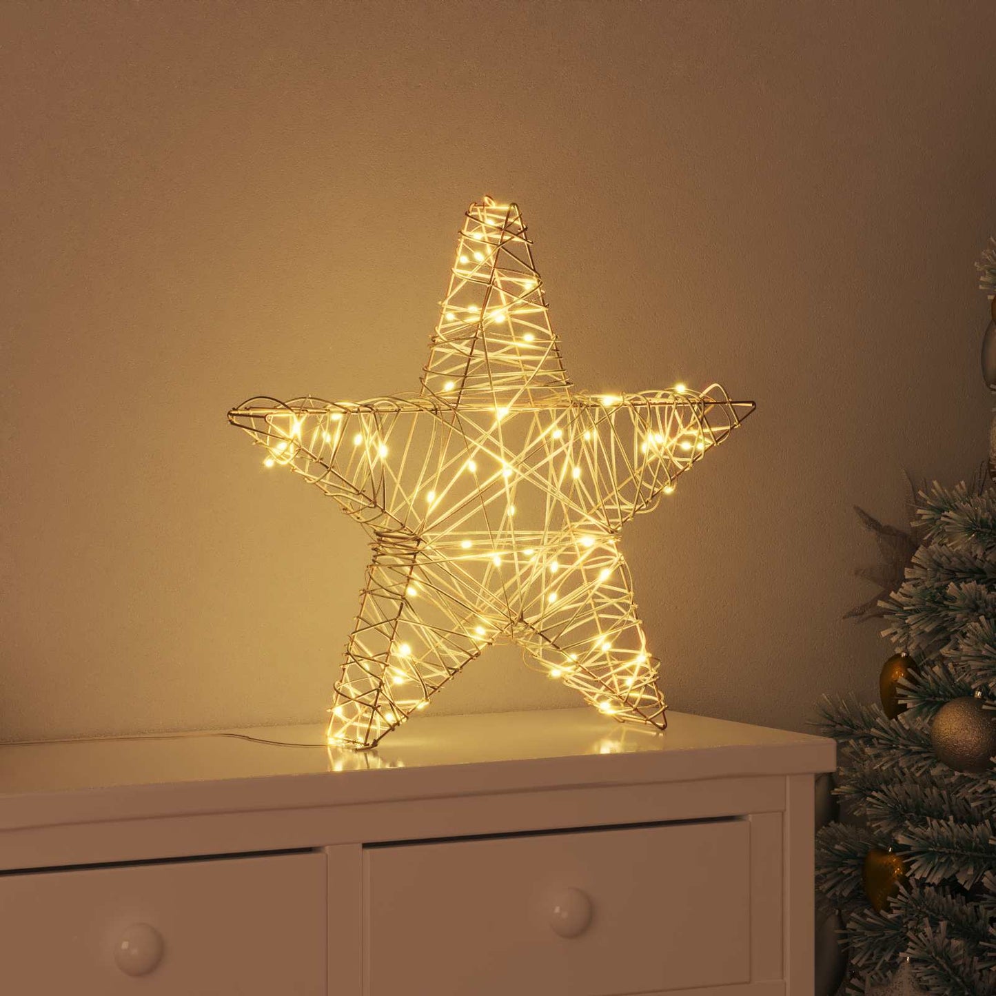 Stella 3D con 50 LED Bianco caldo 55 x 52.5 x 9 cm Rattan