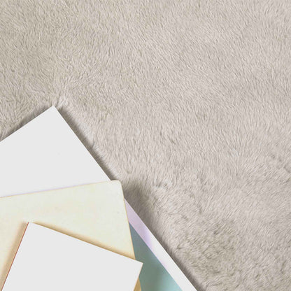 Tappeto antiscivolo in di coniglio sintetica Olite Beige