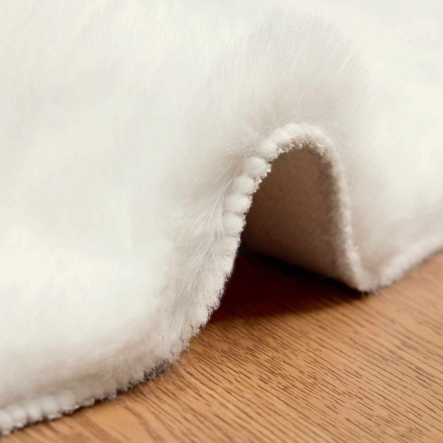 Tappeto antiscivolo in di coniglio sintetica Olite Crema